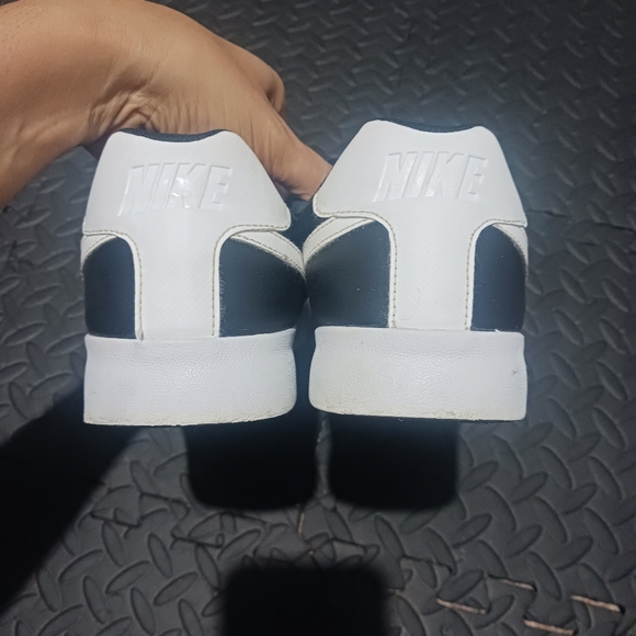 Nike Court Royale AC Black & White Men Sneakers - Picture 8 of 12